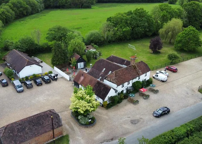 George & Dragon Country Pub & Hotel Wolverton Townsend